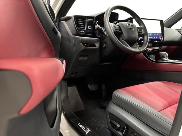 Used 2025 Lexus NX 350 AWD w/ Premium Package image 8