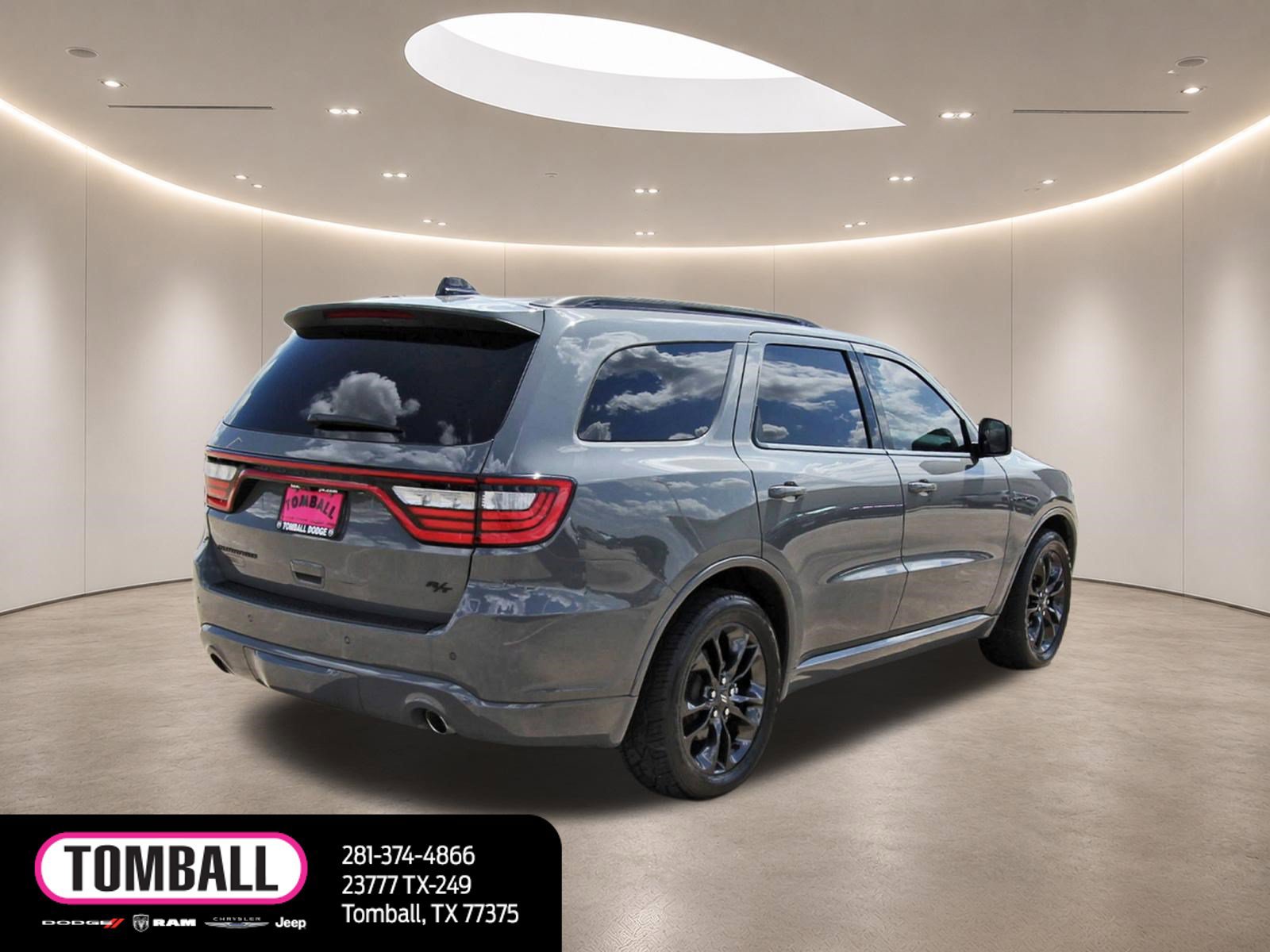 Used 2023 Dodge Durango R/T RWD image 7