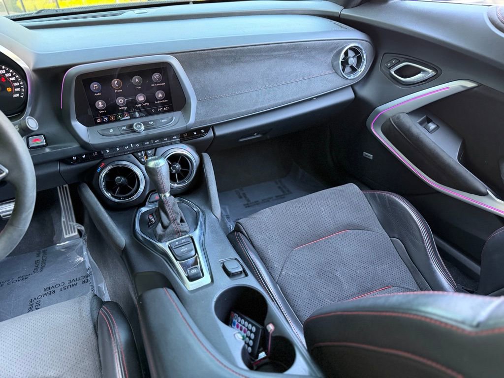 Used 2019 Chevrolet Camaro ZL1 RWD image 37