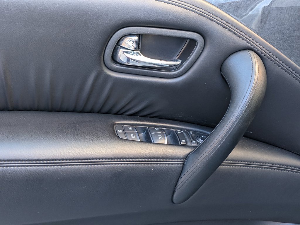 Used 2021 Nissan Armada SV image 10