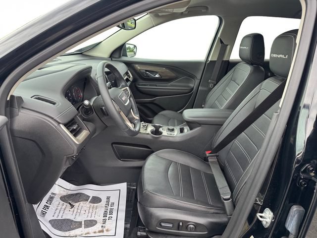 Used 2023 GMC Terrain Denali AWD/4WD image 10
