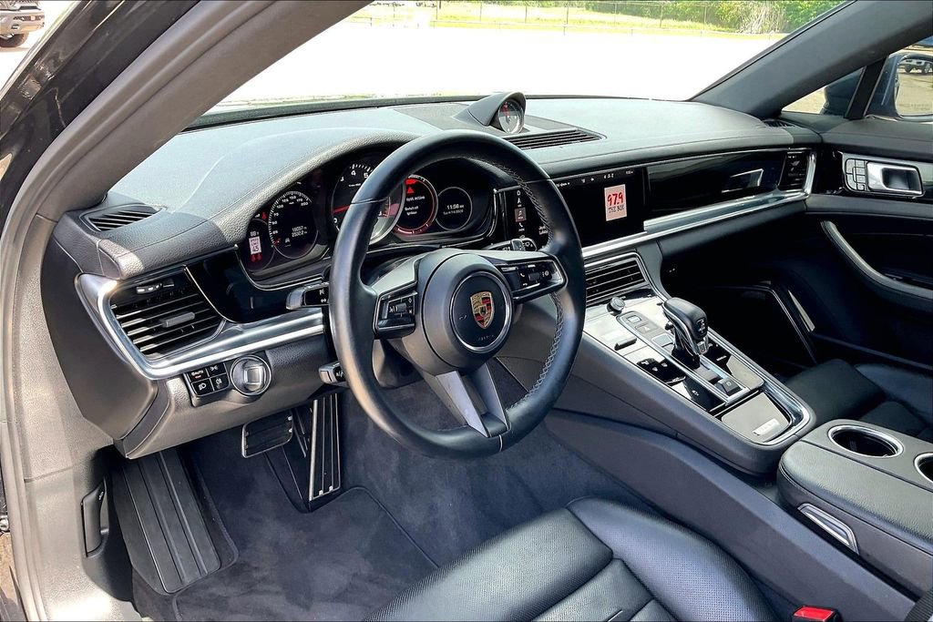 Used 2021 Porsche Panamera 4S image 14