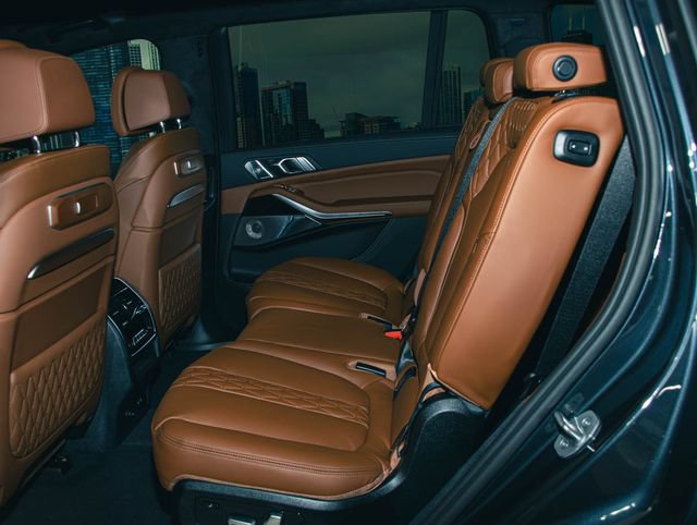 New 2026 BMW ALPINA XB7 AWD/4WD image 23