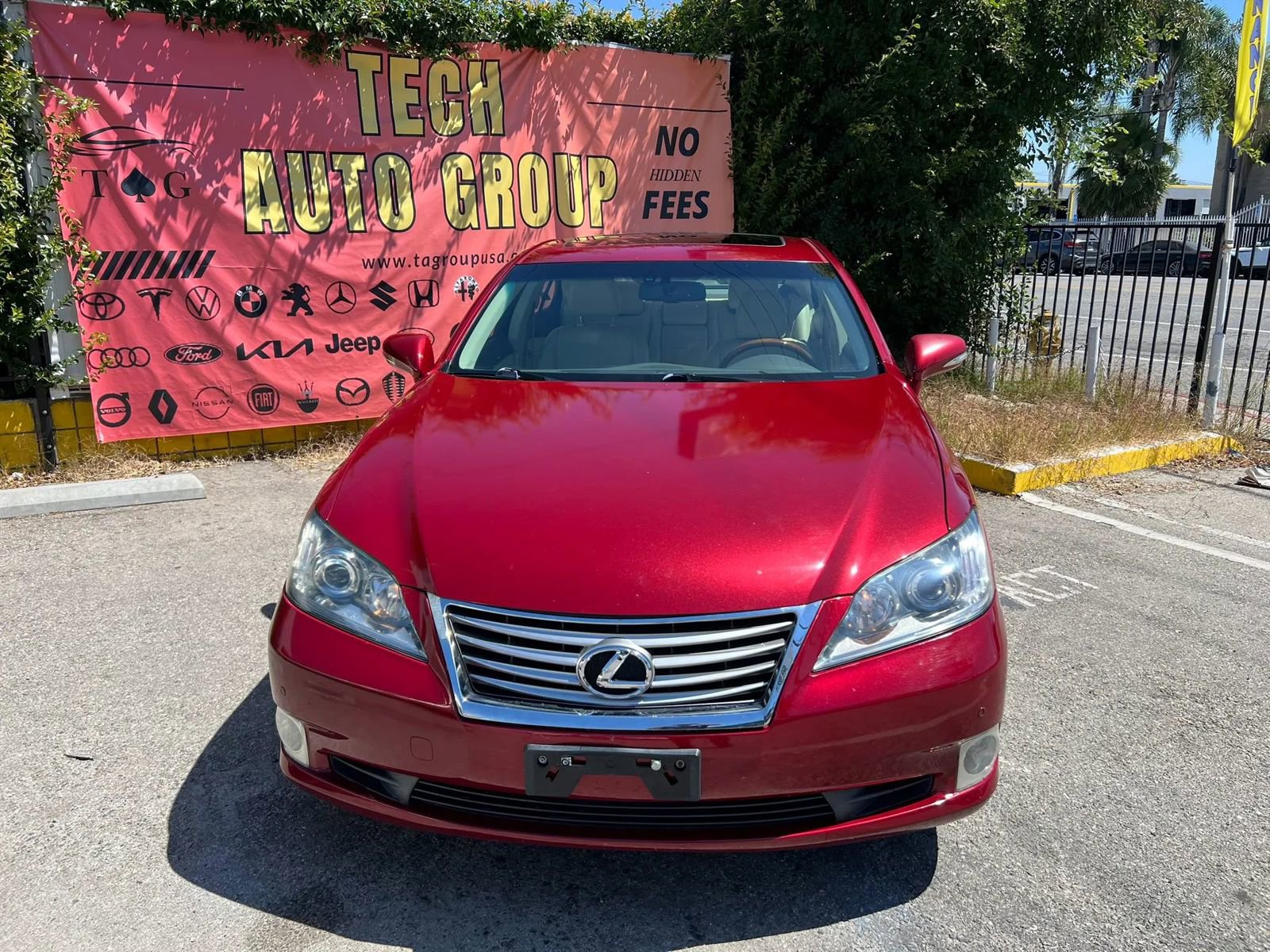 Used 2012 Lexus ES 350 FWD image 2