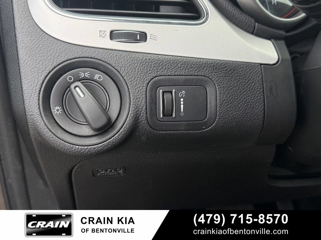 Used 2015 Dodge Journey American Value Package w/ Flexible Seating Group FWD image 12