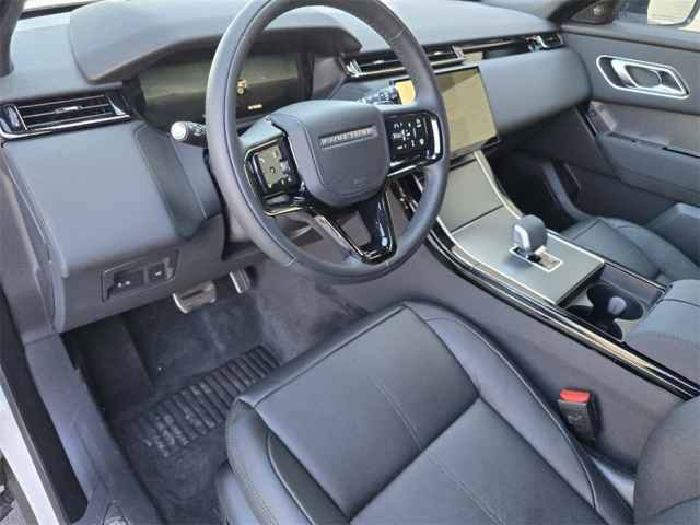 New 2025 Land Rover Range Rover Velar Dynamic SE image 33
