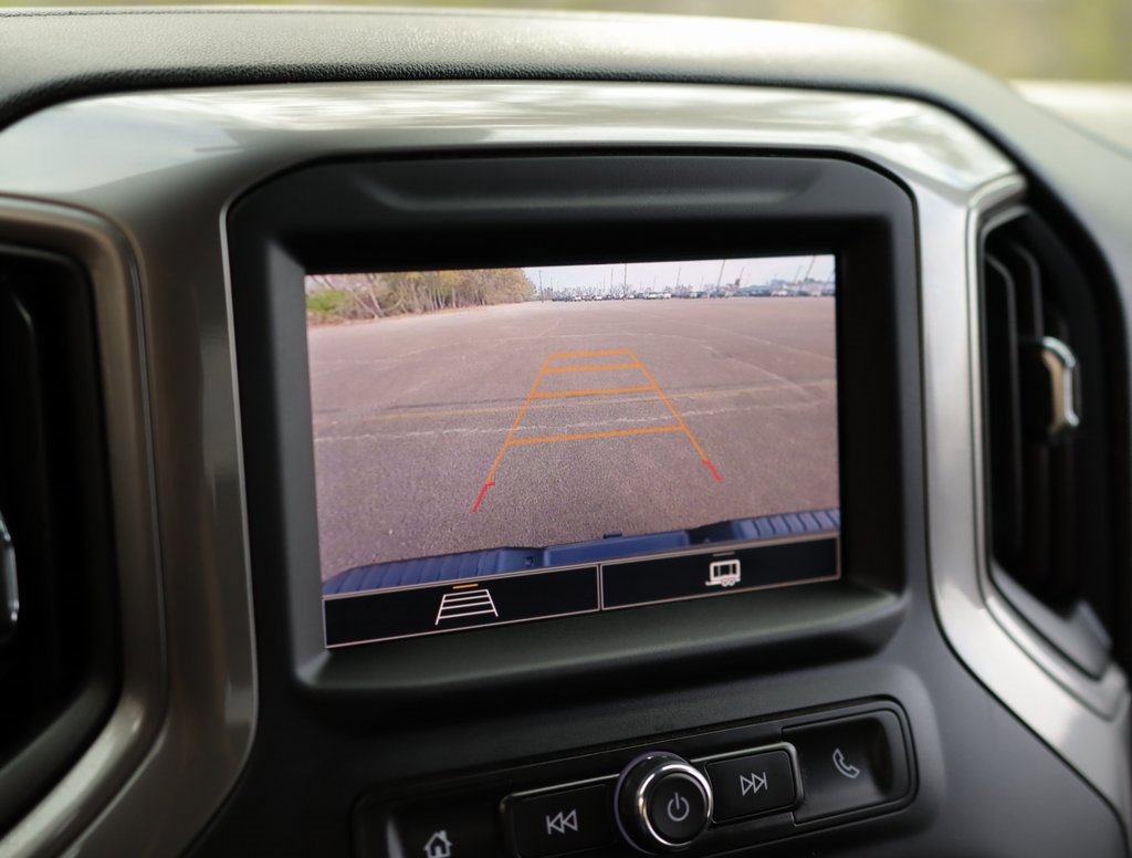 Used 2024 Chevrolet Silverado 2500 Custom w/ Custom Value Package image 15