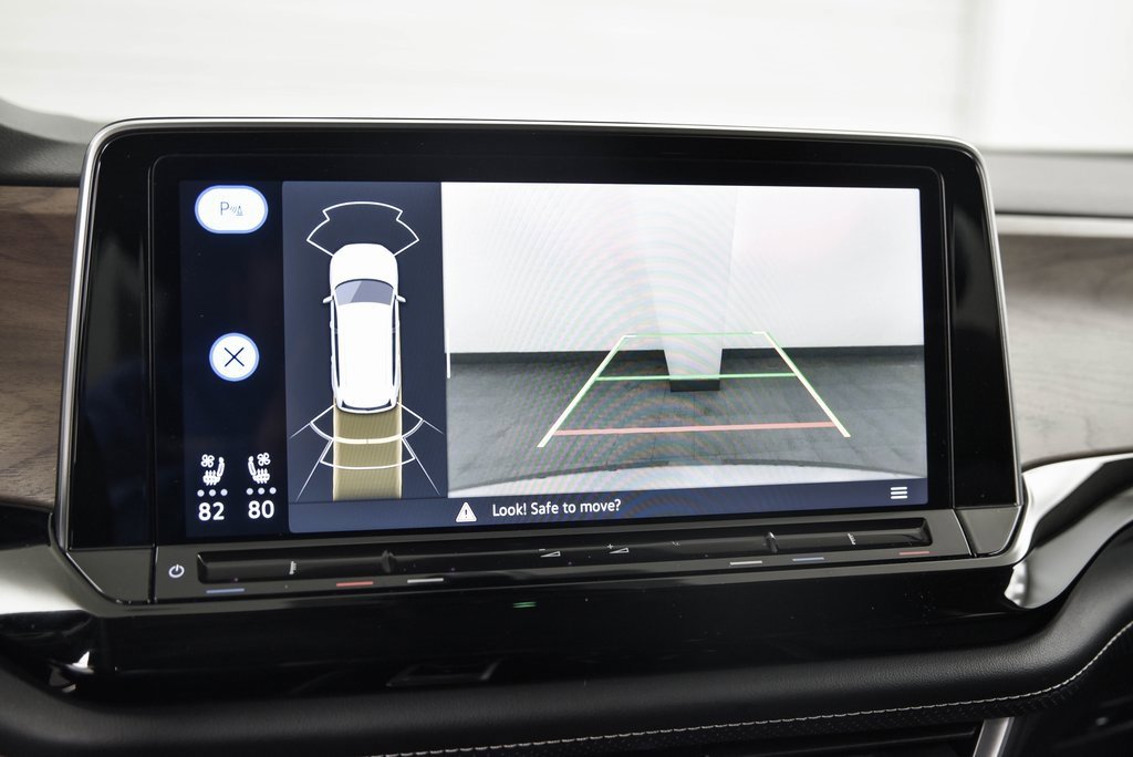 Used 2024 Volkswagen Atlas SE image 21