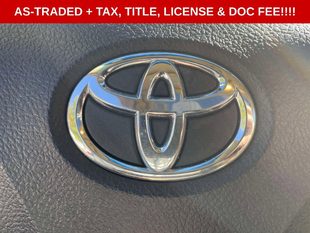 Used 2016 Toyota Camry LE w/ Moonroof Package FWD image 33