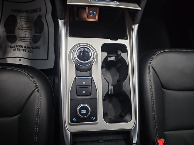 Used 2023 Ford Explorer Limited w/ Class IV Trailer Tow Package AWD/4WD image 22