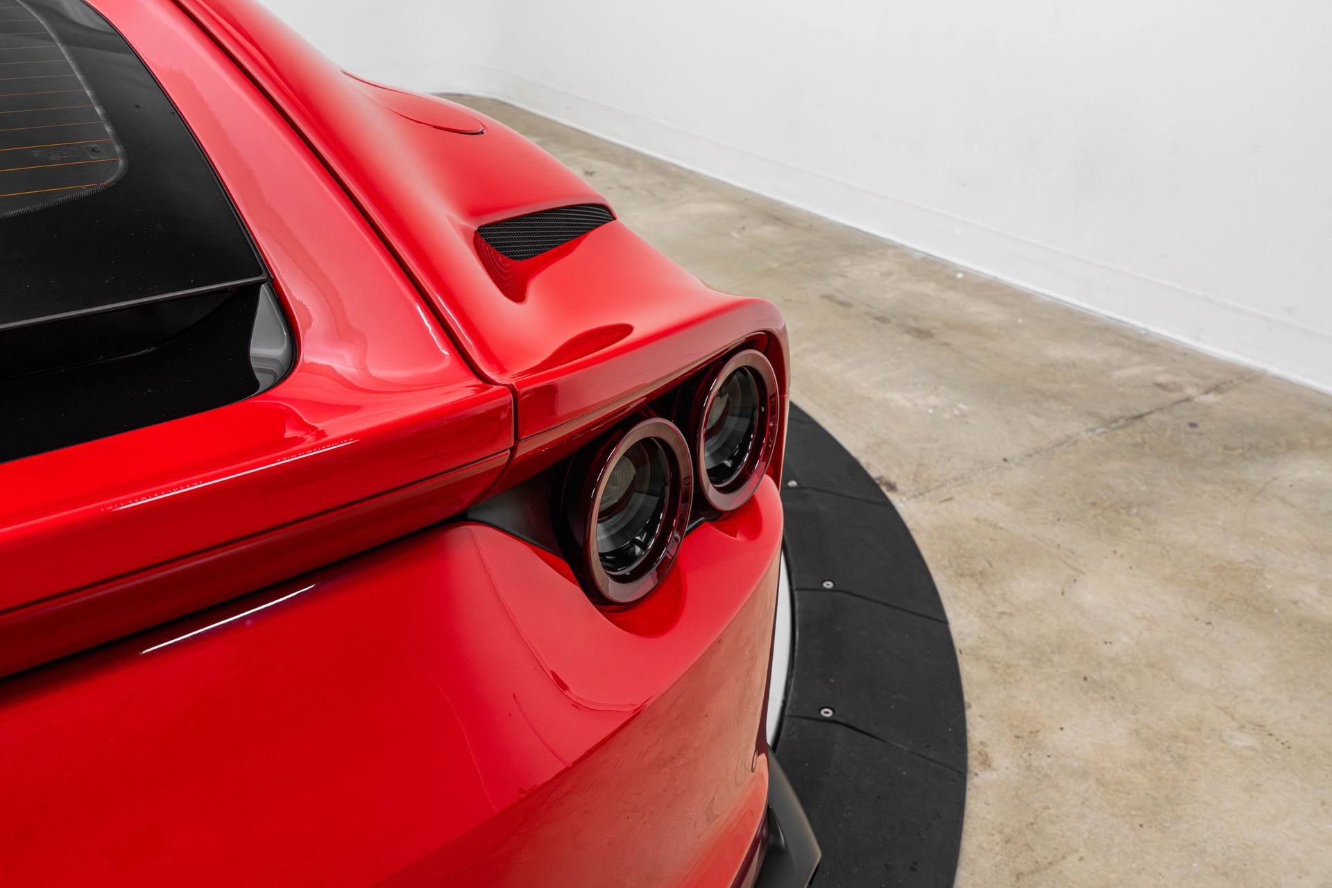 Certified 2020 Ferrari 812 Superfast RWD image 48