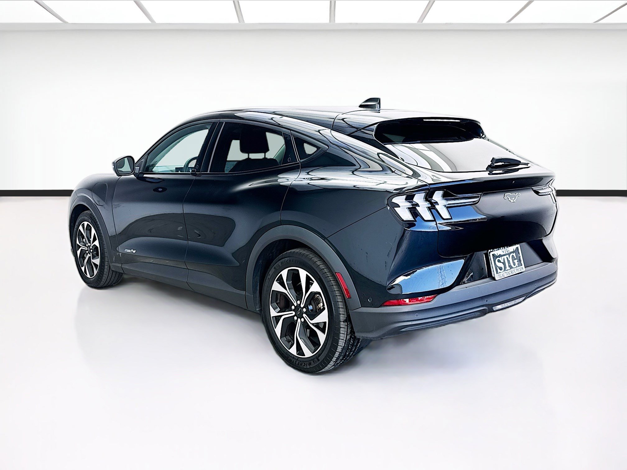 Used 2024 Ford Mustang Mach-E Select RWD image 6