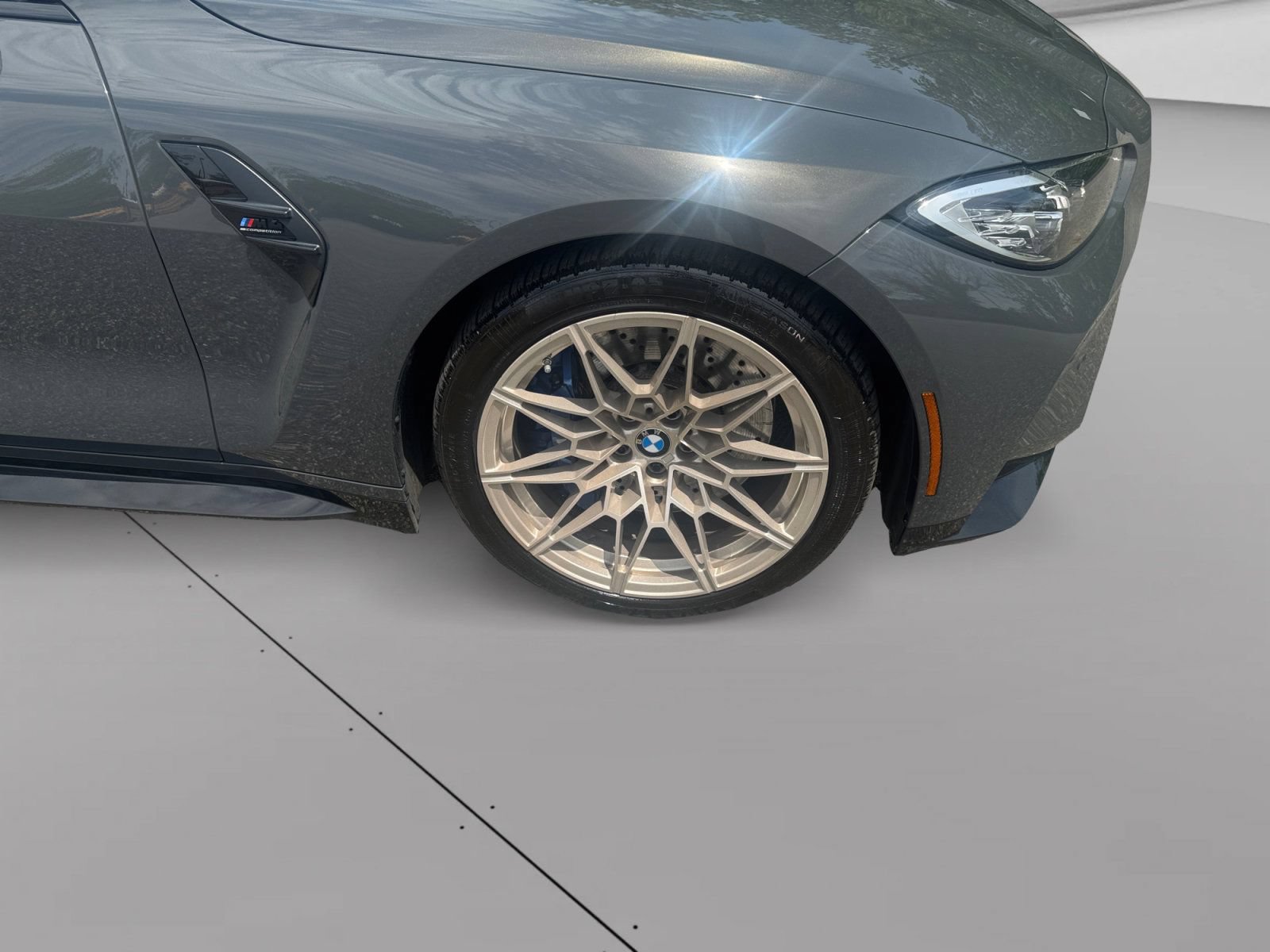Used 2022 BMW M4 Competition w/ Executive Package RWD image 4