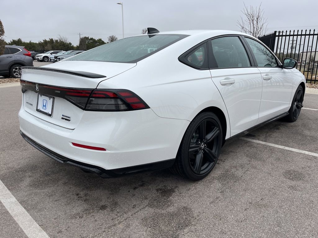Used 2025 Honda Accord Sport image 4