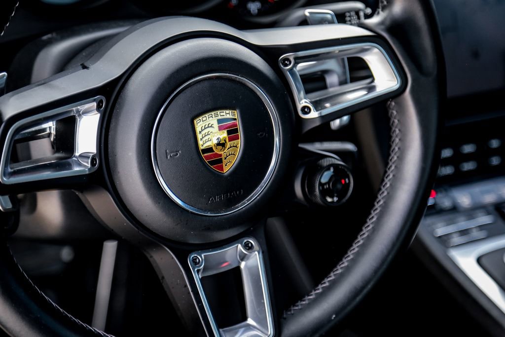 Used 2017 Porsche 911 Carrera 4S image 24