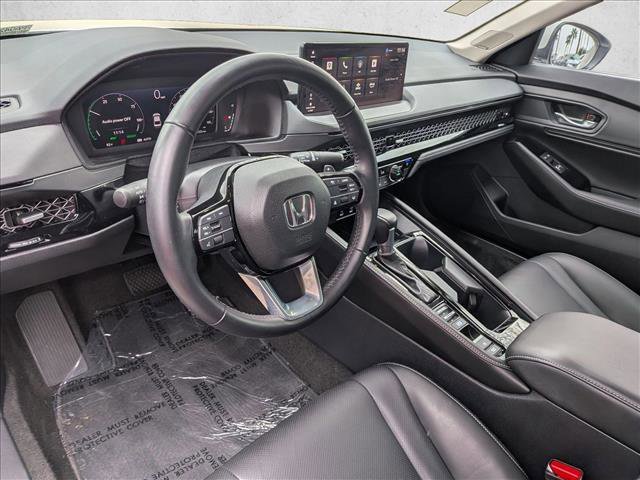 Used 2023 Honda Accord Touring image 13