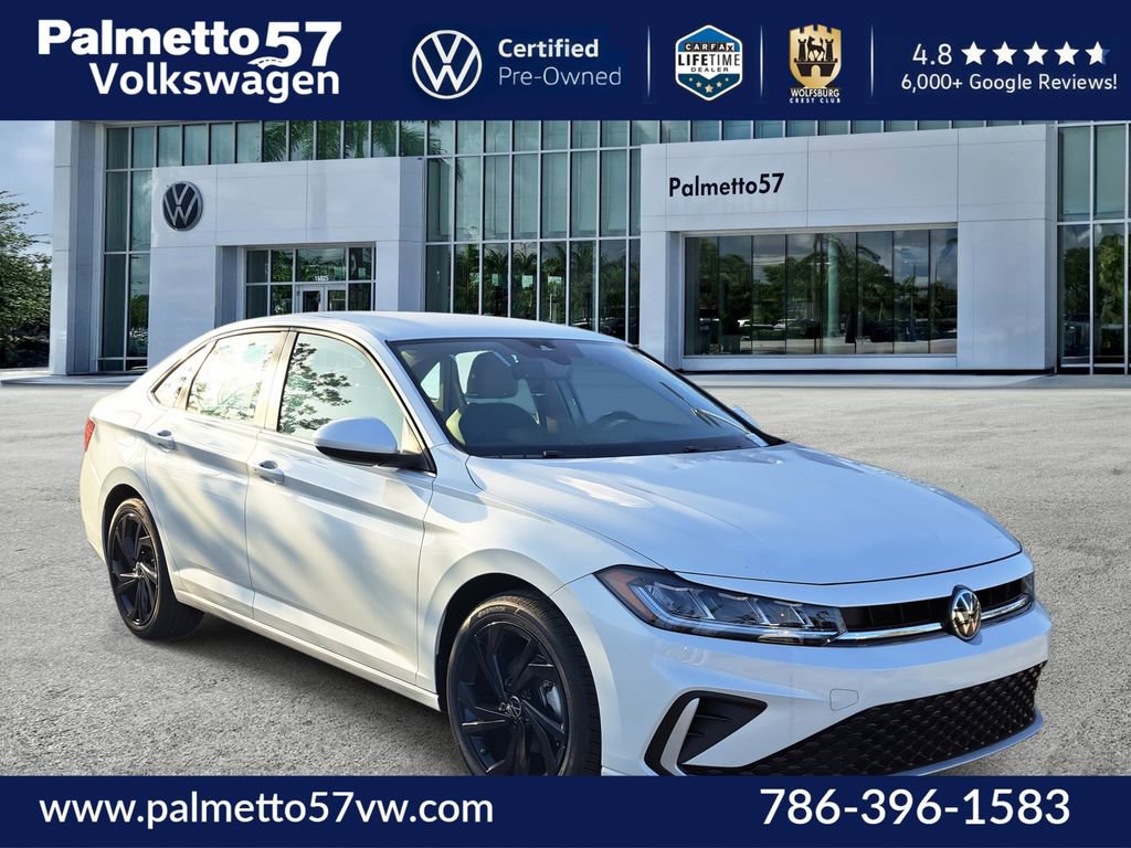 Used 2025 Volkswagen Jetta SE w/ Black Wheel Package image 1