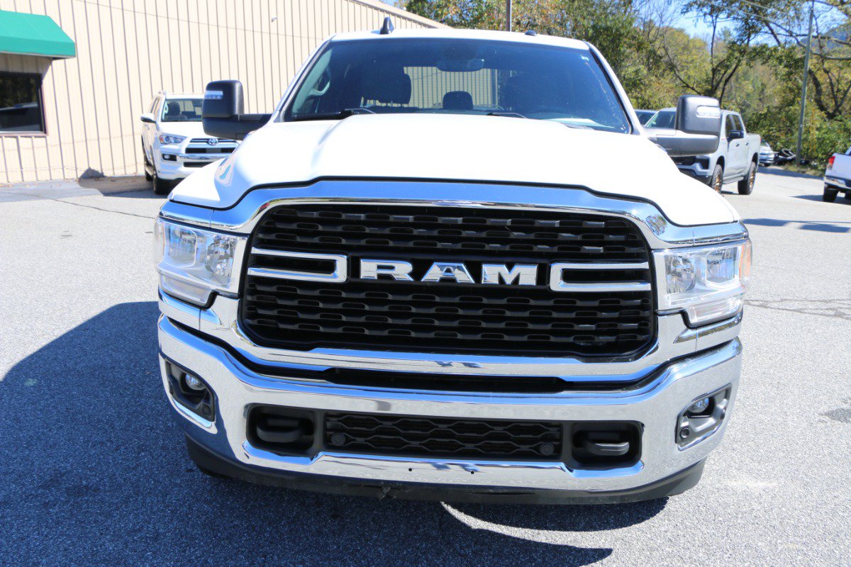 Used 2024 RAM 2500 Big Horn w/ Off Road Package AWD/4WD image 11
