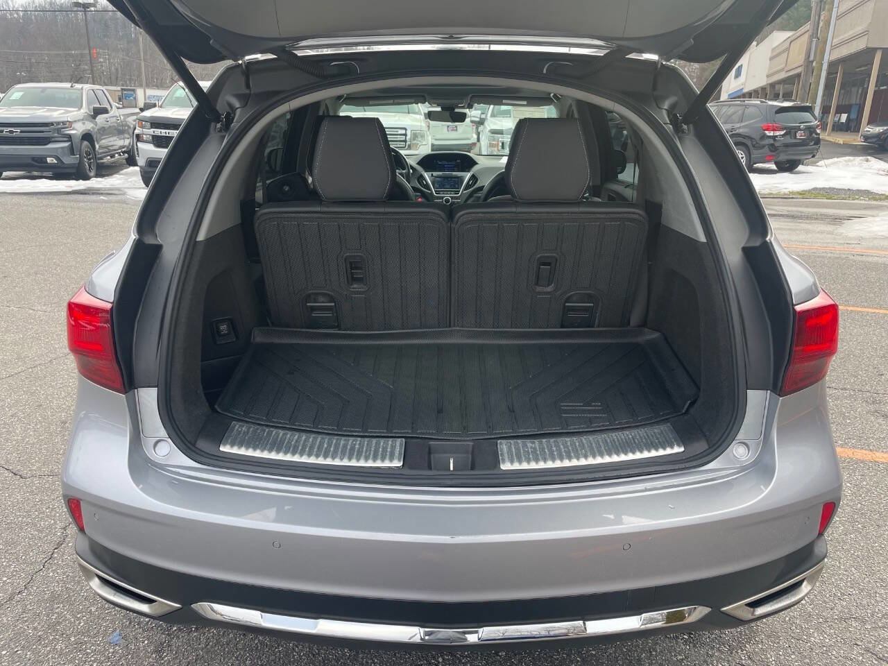 Used 2017 Acura MDX SH-AWD w/ Advance Package image 18