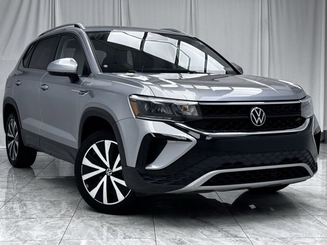 Used 2024 Volkswagen Taos SE