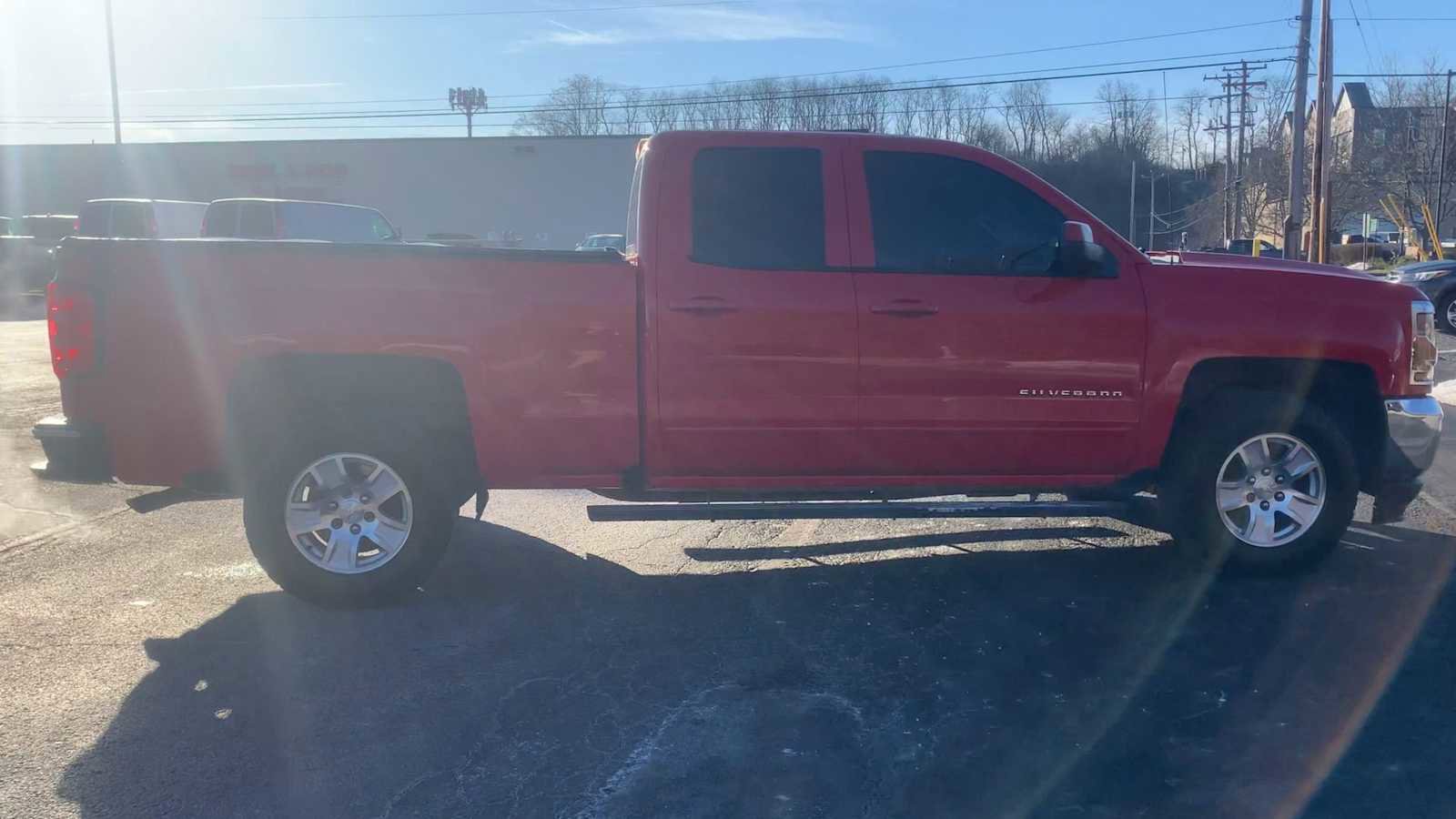 Used 2018 Chevrolet Silverado 1500 LT w/ All Star Edition image 9