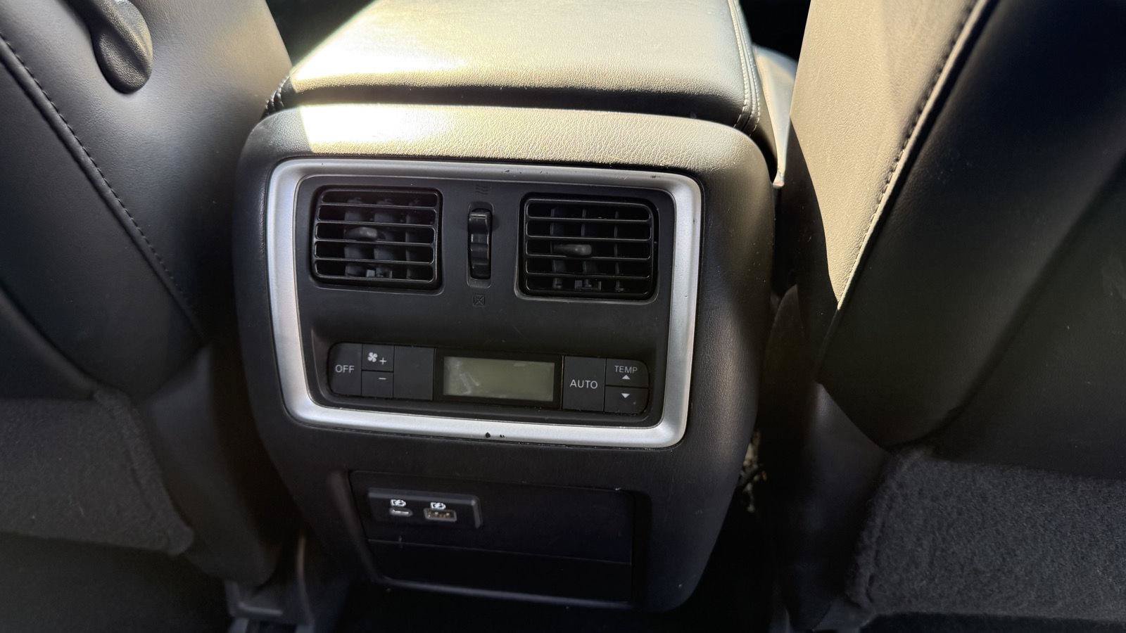 Used 2019 INFINITI QX60 Pure AWD/4WD image 26