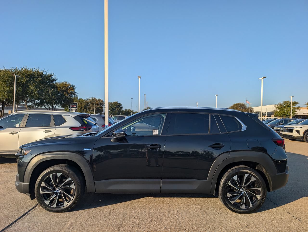 Used 2025 MAZDA CX-50 2.5 Hybrid w/ Premium Plus Pkg AWD/4WD image 3