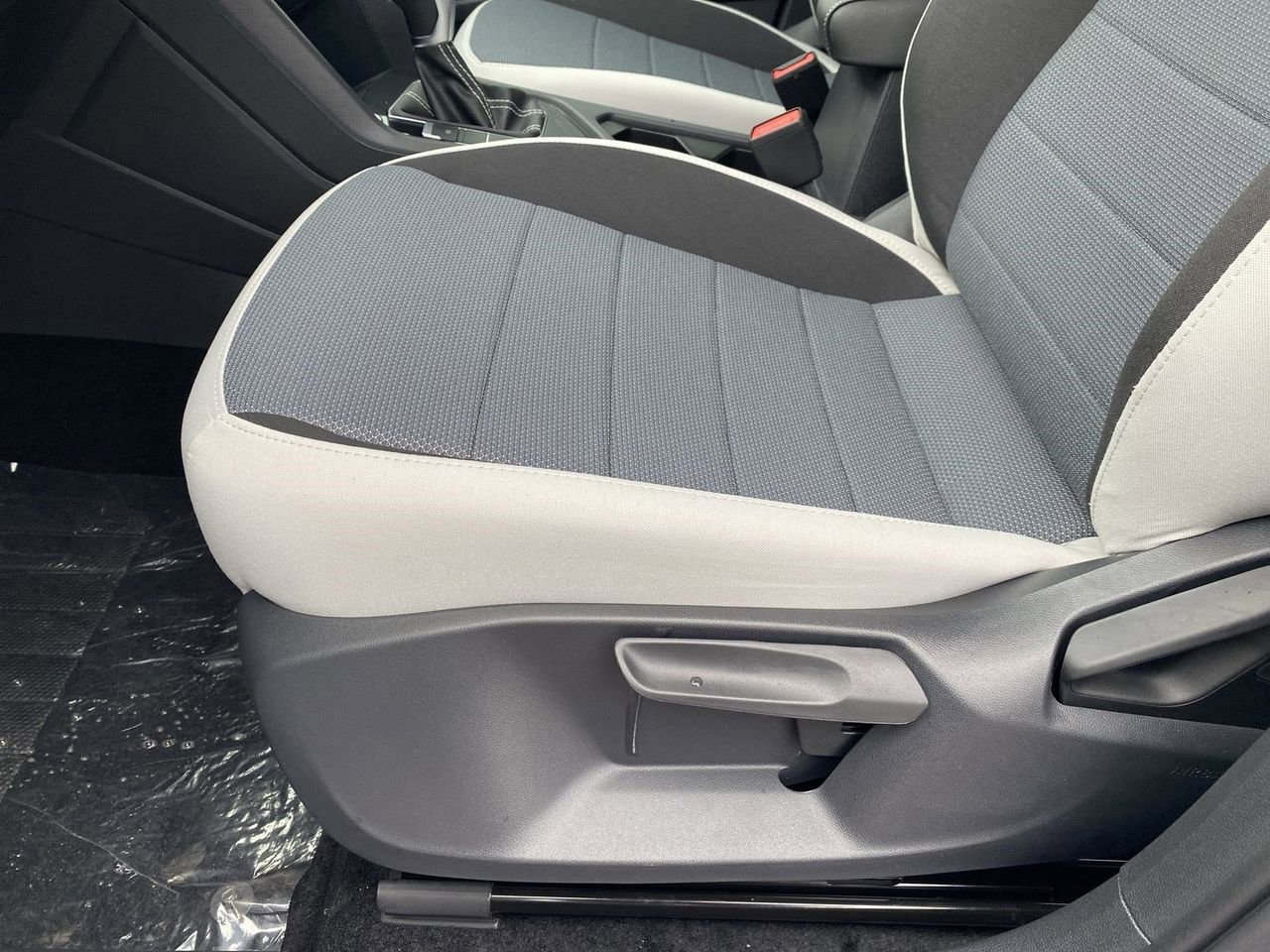 New 2026 Volkswagen Taos S FWD image 16