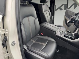 Used 2025 MAZDA CX-90 3.3 Turbo w/ Select Package AWD/4WD image 38