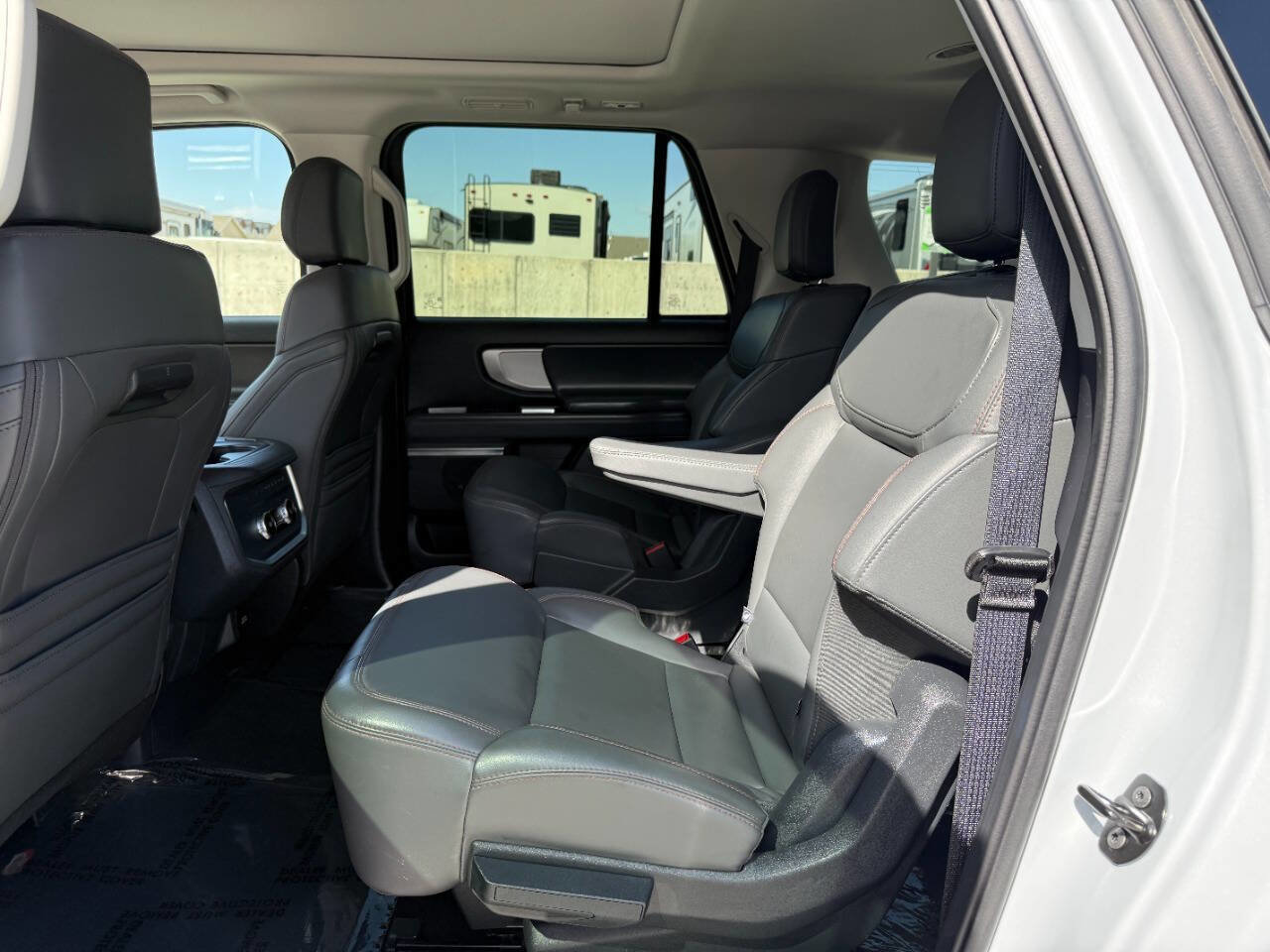 Used 2025 Ford Expedition Max Active image 19