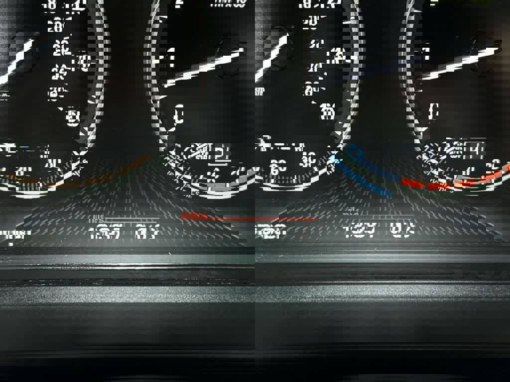 Used 2014 BMW 535i xDrive Sedan image 19