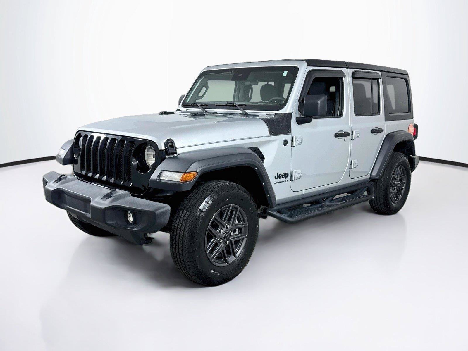Used 2024 Jeep Wrangler Unlimited Sport AWD/4WD image 1