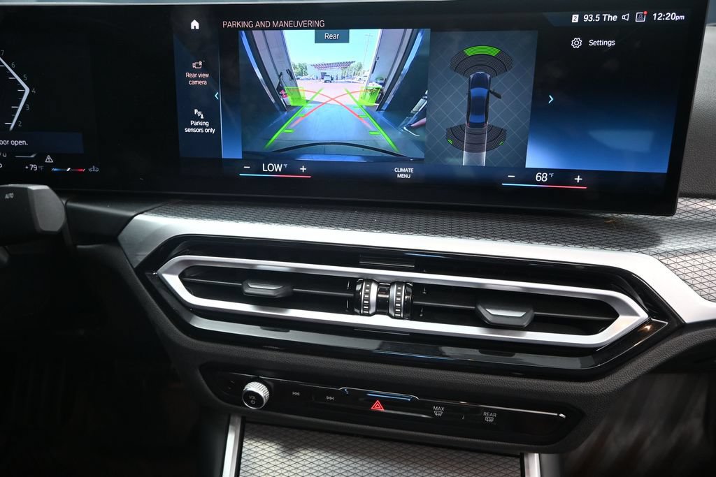 Used 2024 BMW 330i Sedan w/ M Sport Package RWD image 28