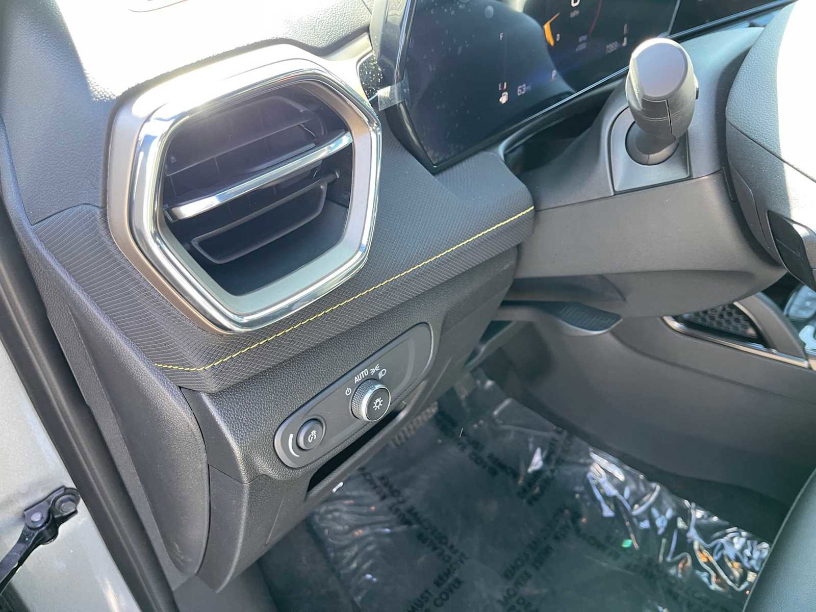 Used 2025 Chevrolet TrailBlazer ACTIV w/ Convenience Package image 25