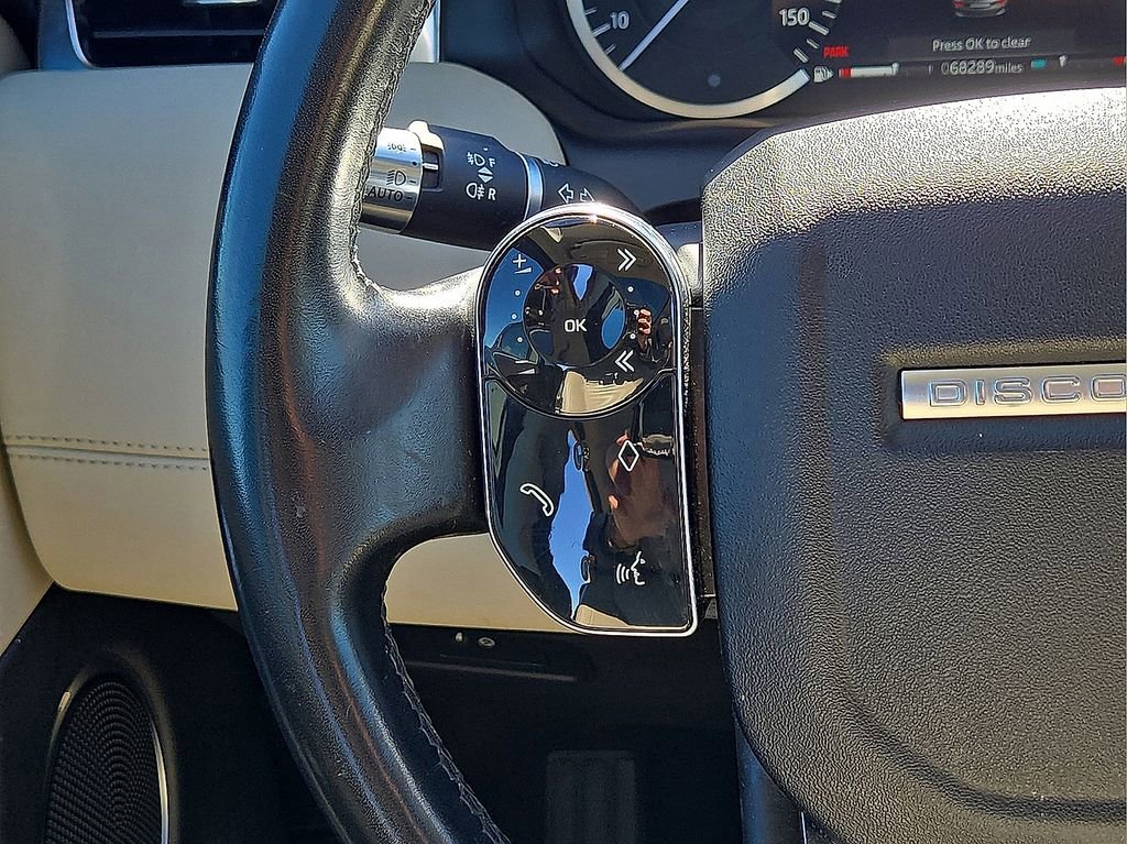 Used 2020 Land Rover Discovery Sport S image 12