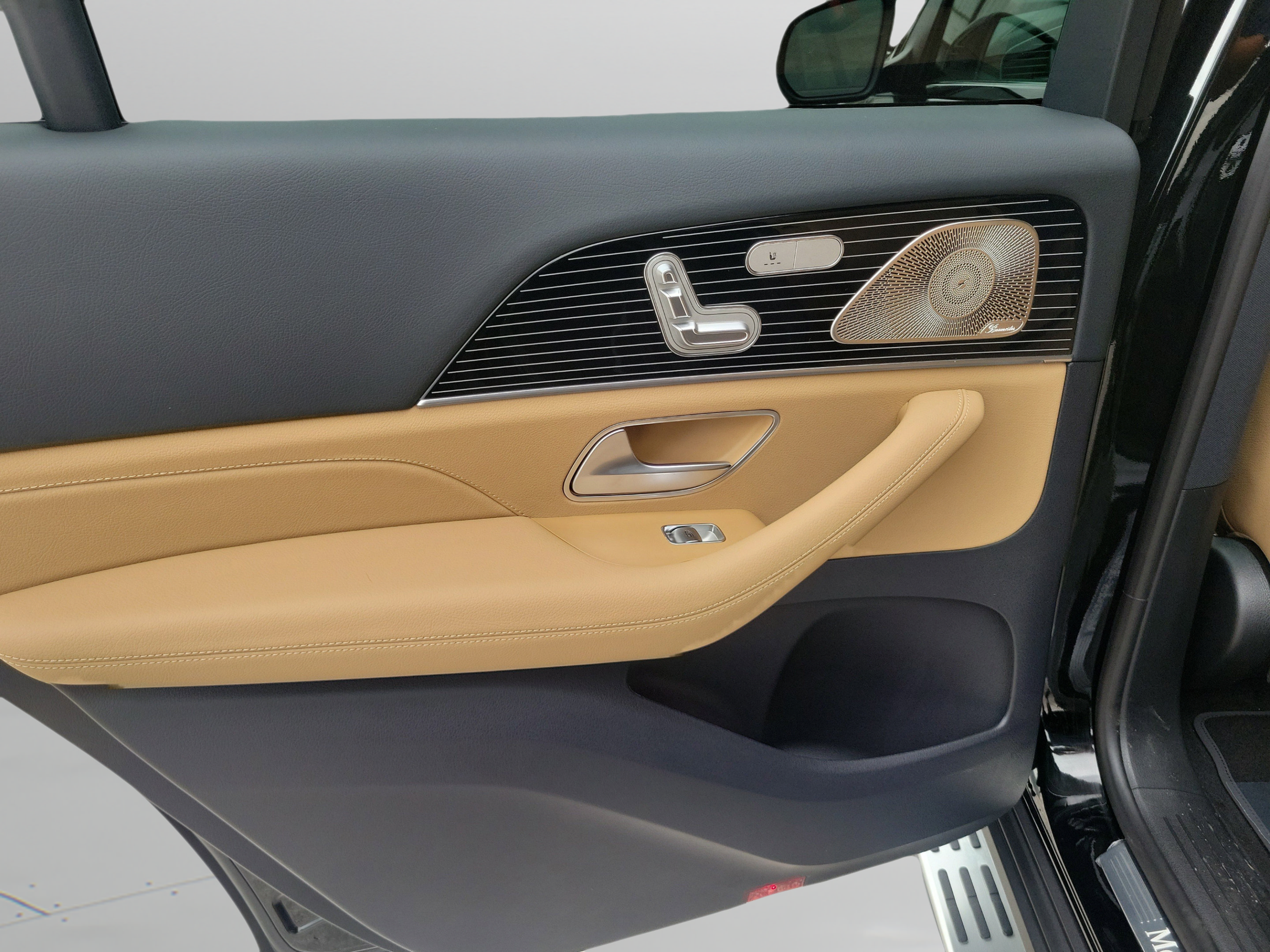 New 2026 Mercedes-Benz GLS 450 4MATIC image 5