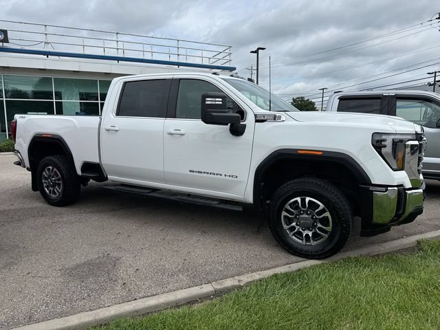 Used 2024 GMC Sierra 2500 SLE w/ SLE Convenience Package AWD/4WD image 5