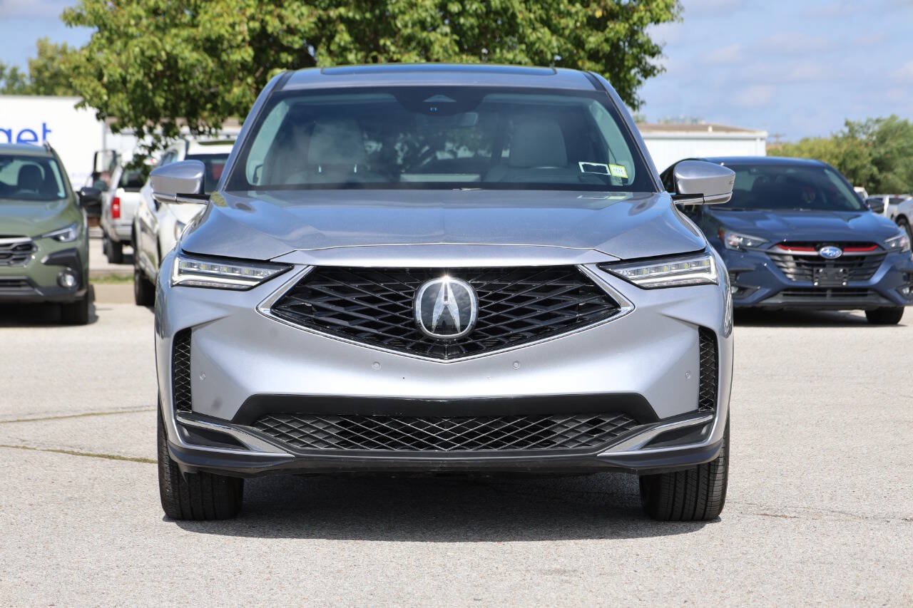 Used 2026 Acura MDX w/ Technology Package AWD/4WD image 2