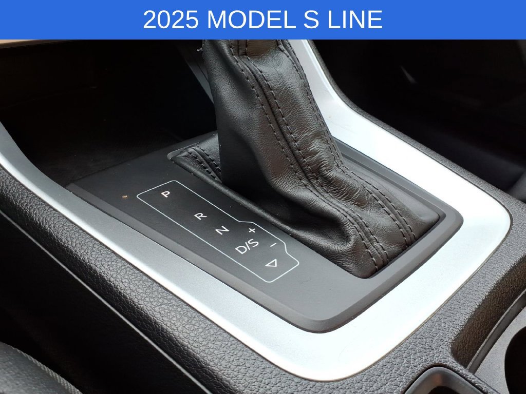 Used 2025 Audi Q3 2.0T Premium AWD/4WD image 25