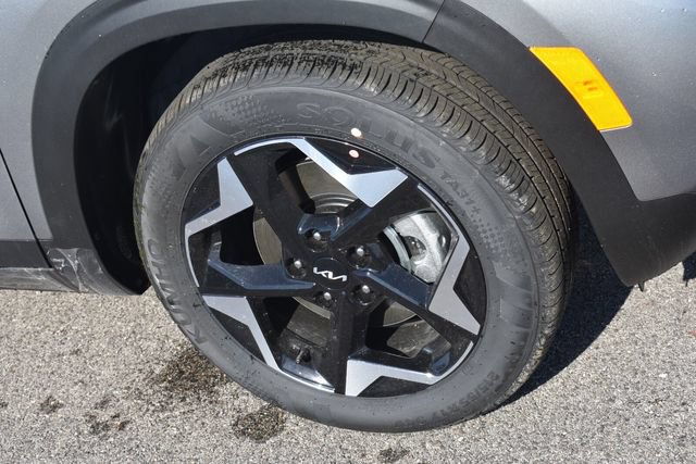 New 2026 Kia Seltos S AWD/4WD image 12