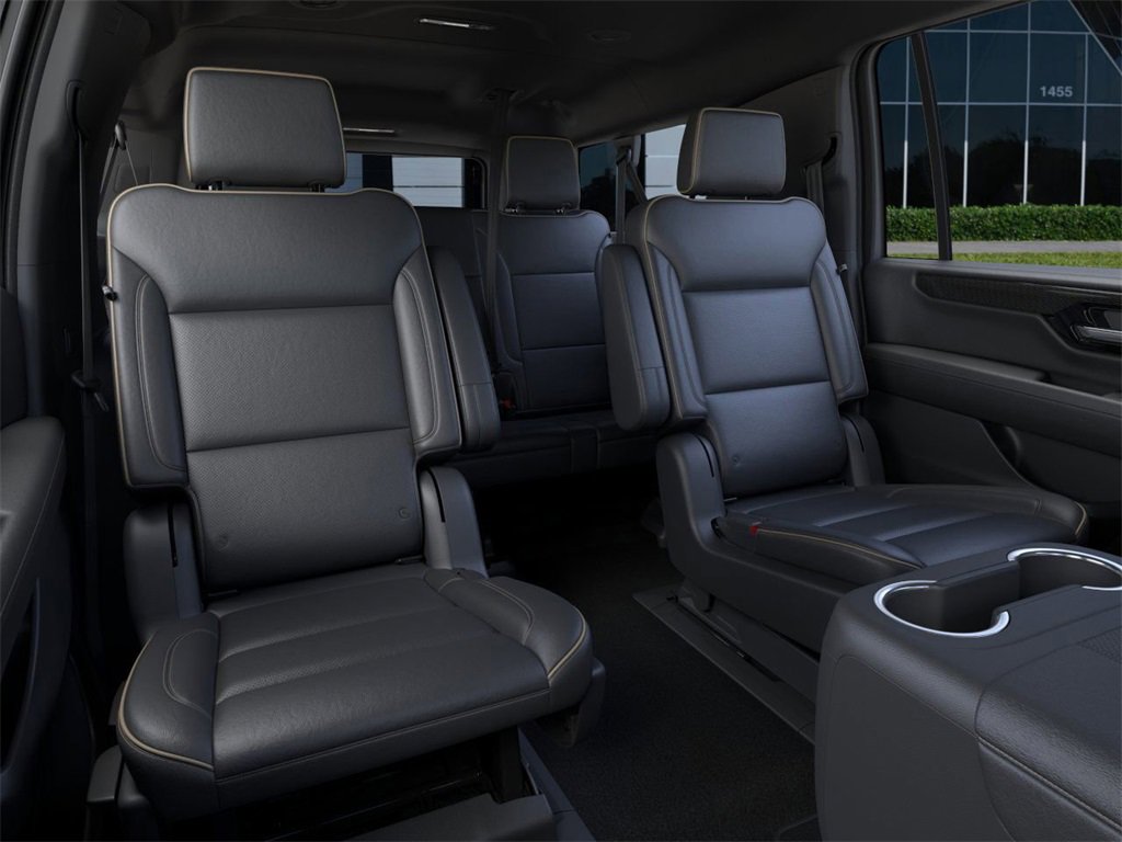 New 2025 GMC Yukon XL Elevation image 17