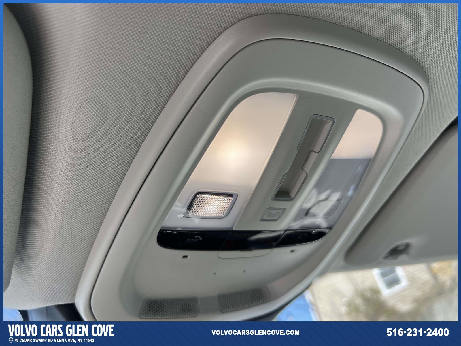 Certified 2024 Volvo XC60 B5 Plus w/ Protection Package Premier image 32