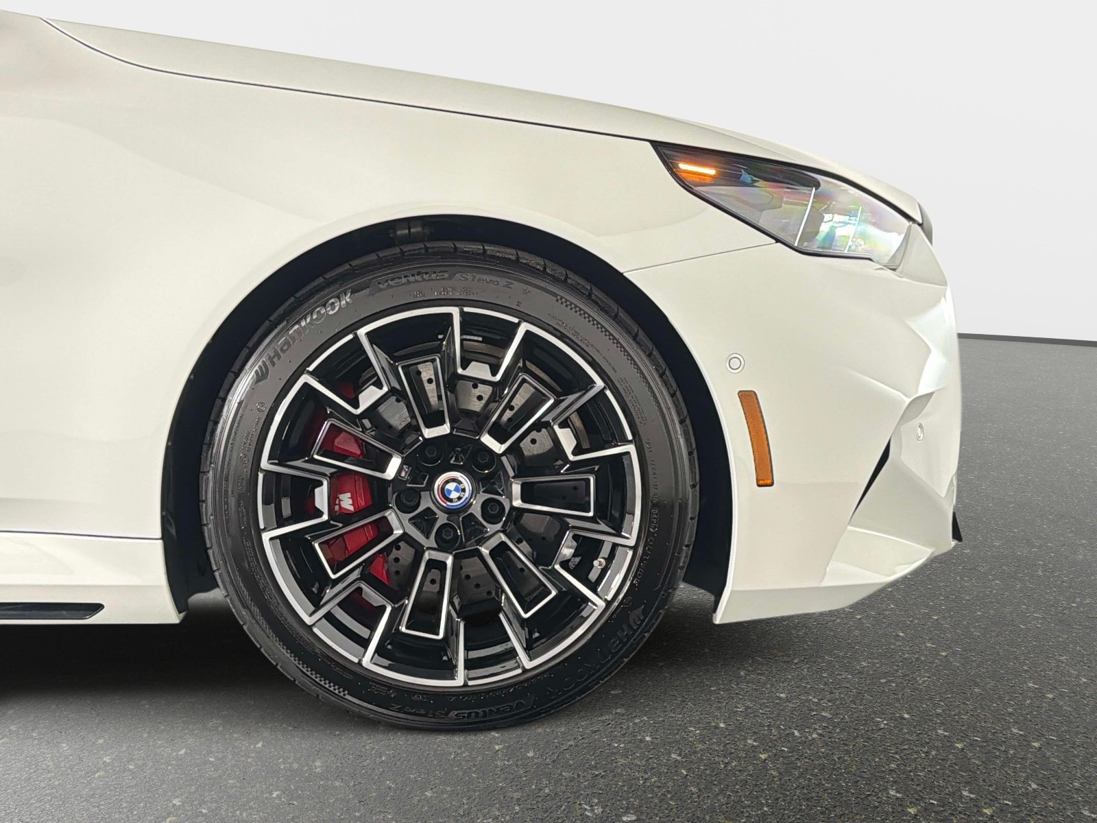 Used 2025 BMW M5 Touring AWD/4WD image 21