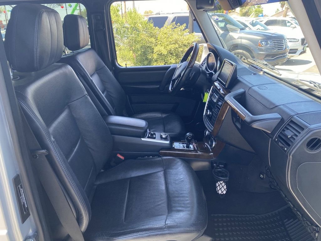 Used 2015 Mercedes-Benz G 550 image 11