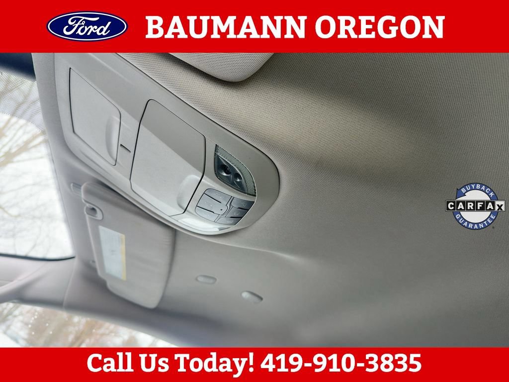Used 2024 Chrysler Pacifica Touring-L FWD image 25