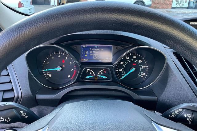 Used 2015 Ford Escape SE FWD image 18