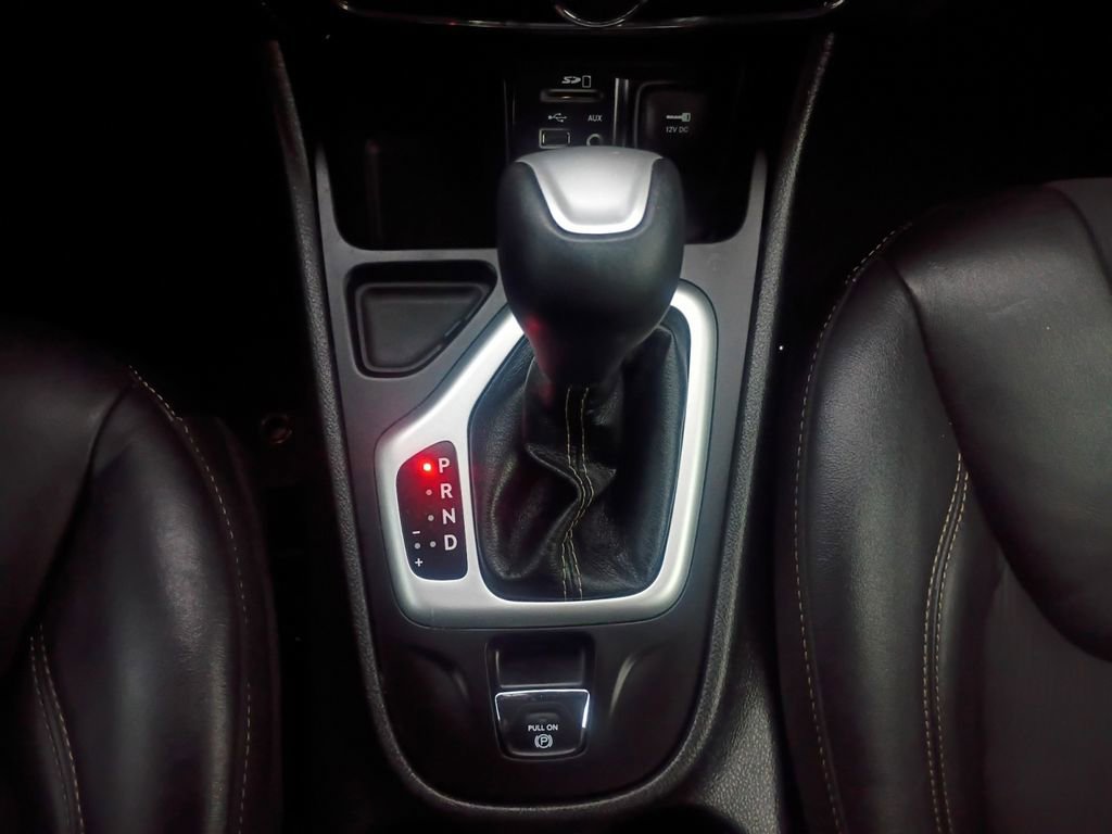 Used 2018 Jeep Cherokee Latitude Plus image 10