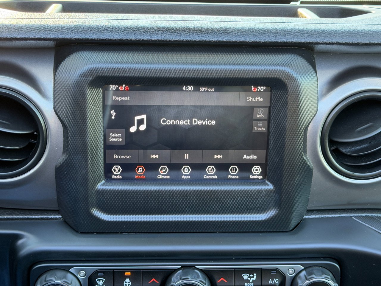 Used 2019 Jeep Wrangler Unlimited Sport S image 57