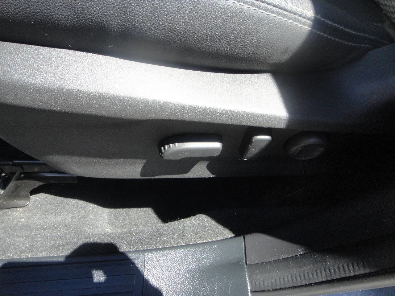 Used 2019 Subaru Forester Premium AWD/4WD image 11