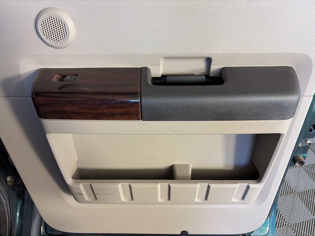 Used 2008 Ford F350 Lariat image 33